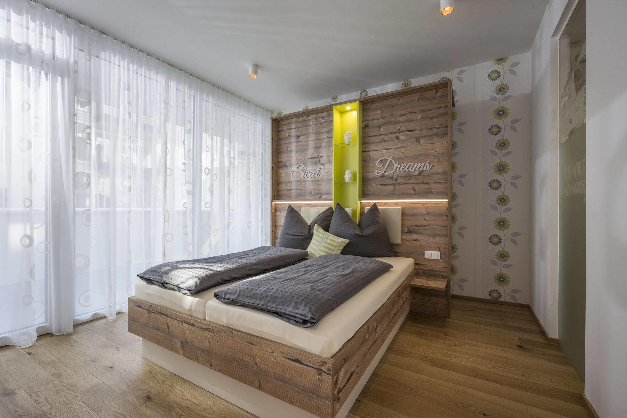 Private Living Apartments Kufstein Buitenkant foto