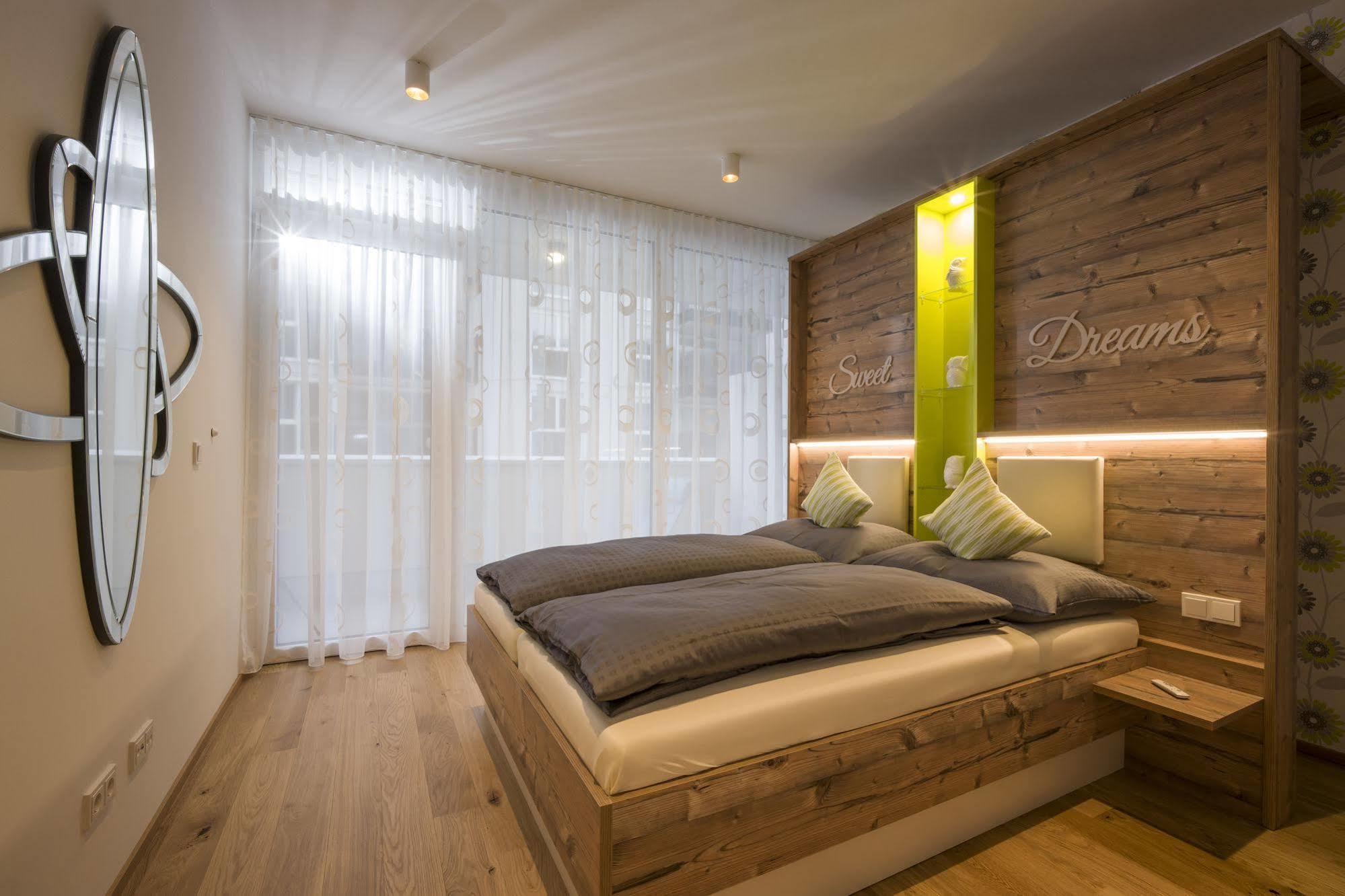 Private Living Apartments Kufstein Buitenkant foto