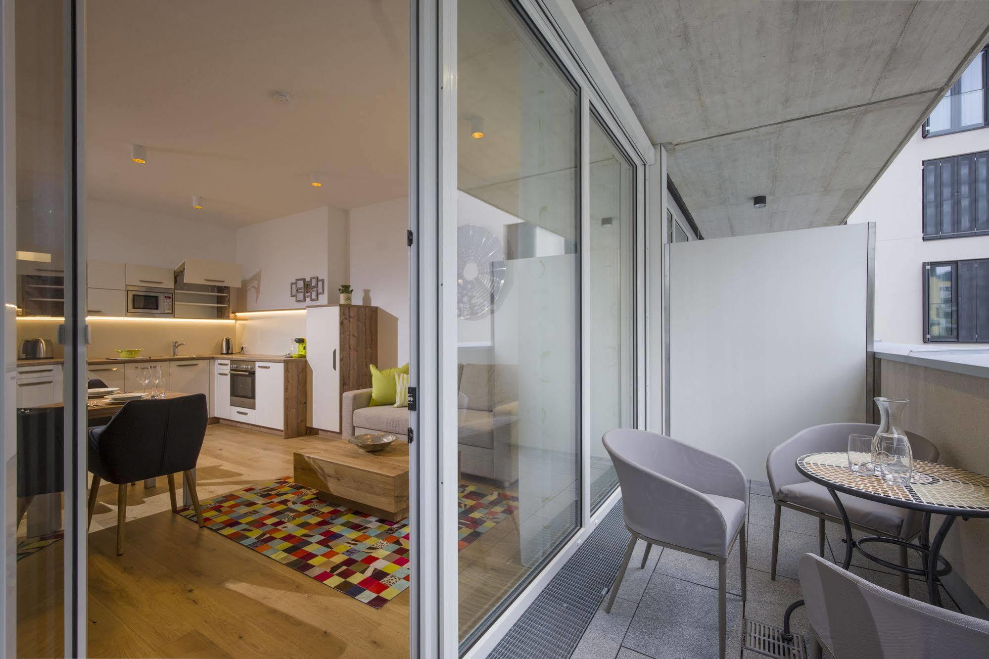 Private Living Apartments Kufstein Buitenkant foto
