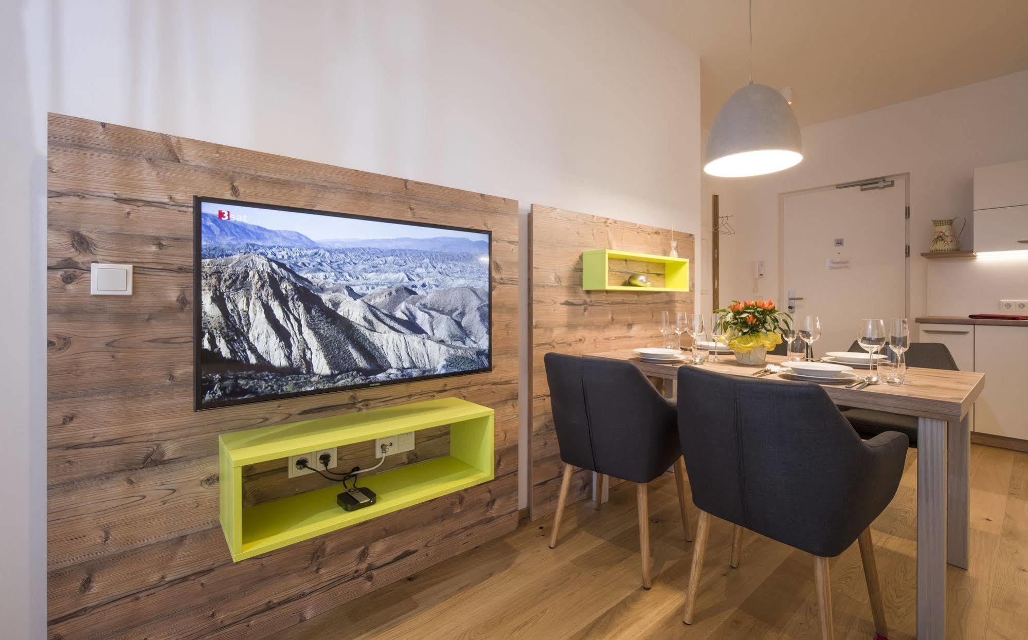 Private Living Apartments Kufstein Buitenkant foto